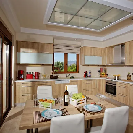 Cretan Vineyard Hill Villa Kato Kalesia